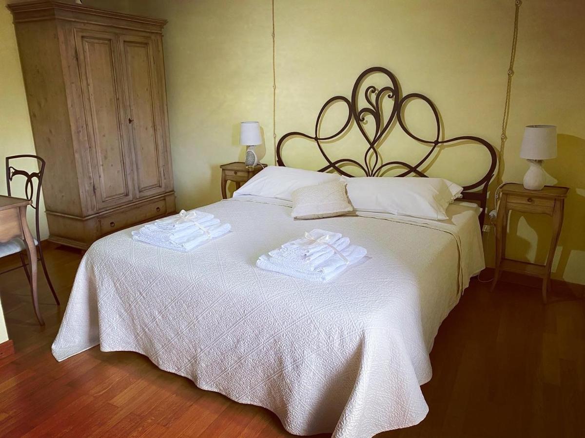 B&B Su Strintu Tuili Exteriör bild
